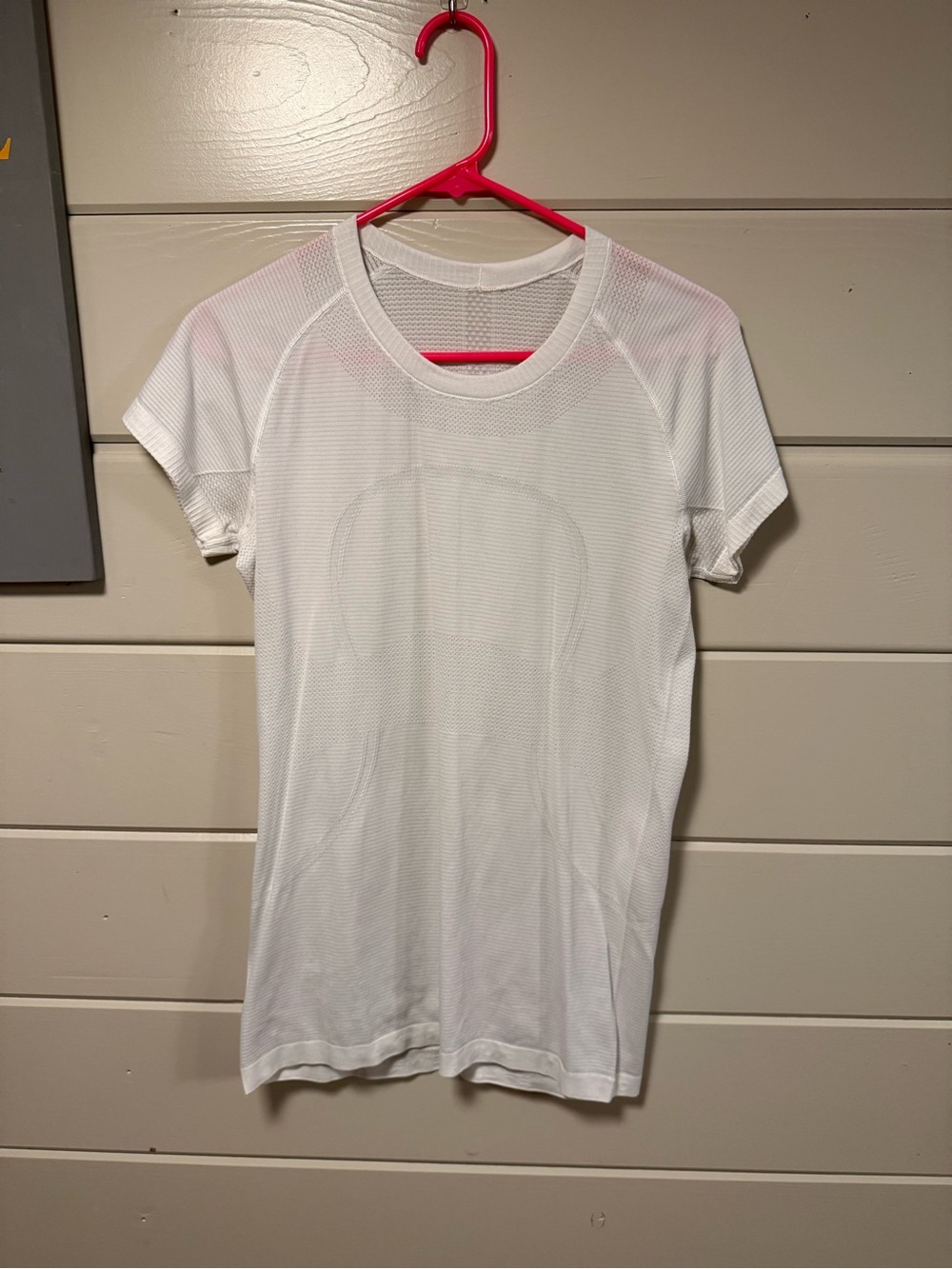 Lululemon Swiftly tee. Size 10